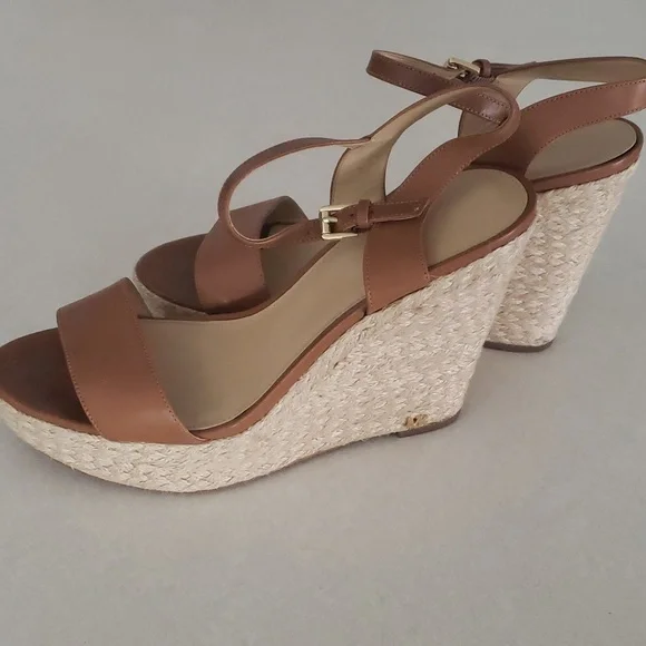 Jill platform wedge new arrivals